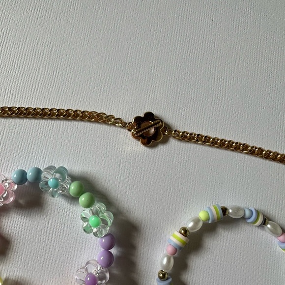 Taylor Swift 1989 5 bracelet bundle - Picture 3 of 7